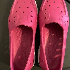 Sperry Women's Red Slip-On Sneakers